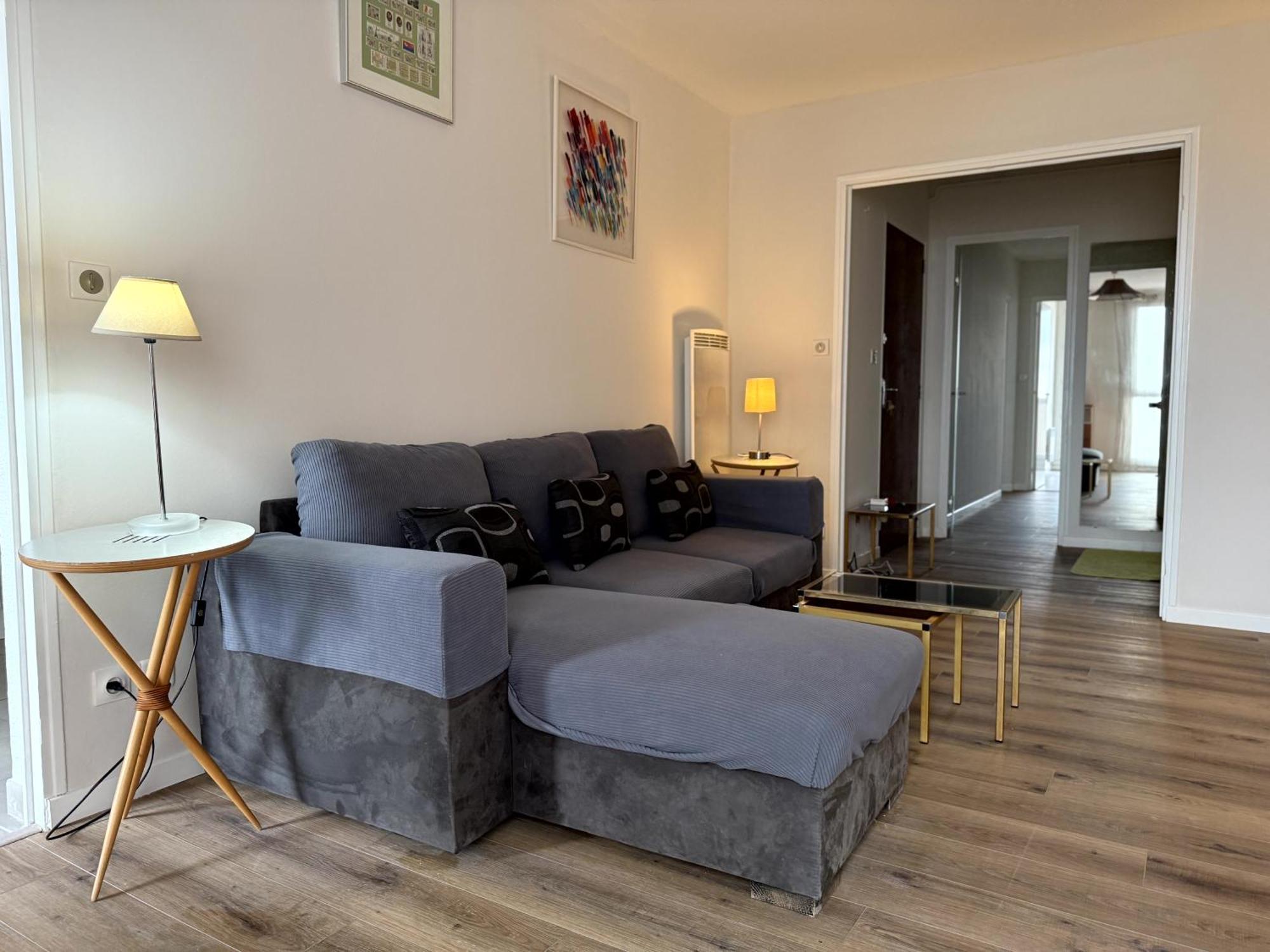 Appartement 4P 70M2 Plein Centre Avec Parking Αζάν Εξωτερικό φωτογραφία