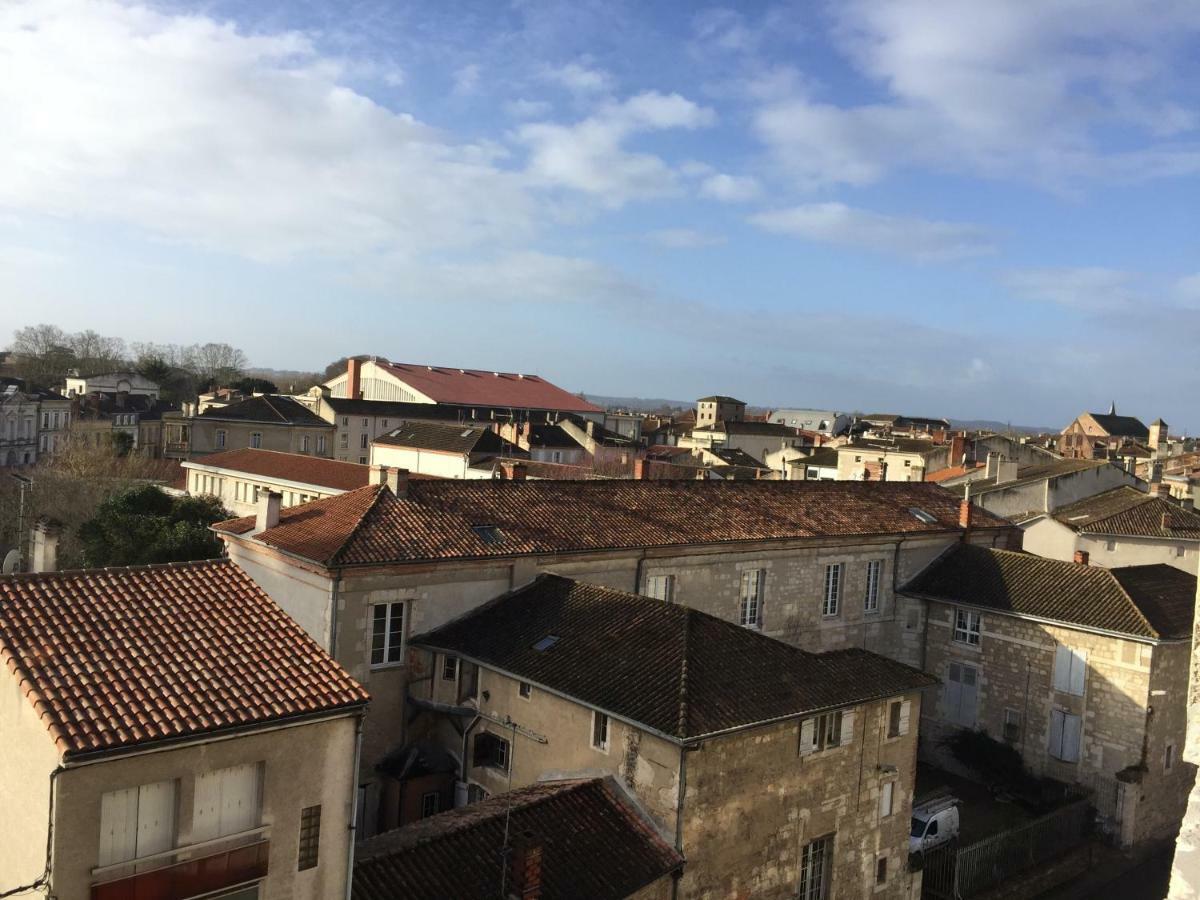 Appartement 4P 70M2 Plein Centre Avec Parking Αζάν Εξωτερικό φωτογραφία